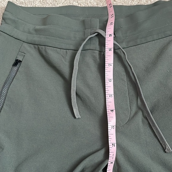 “Athleta- Woman’s Headlands Hybrid Trek Joggers size 6” - Picture 4 of 9